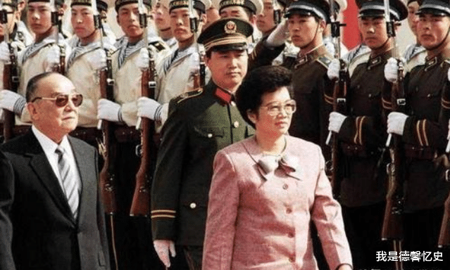 亞洲首位女總統，以中國人的身份為豪，剛上任就迫使國內美國撤軍-圖4