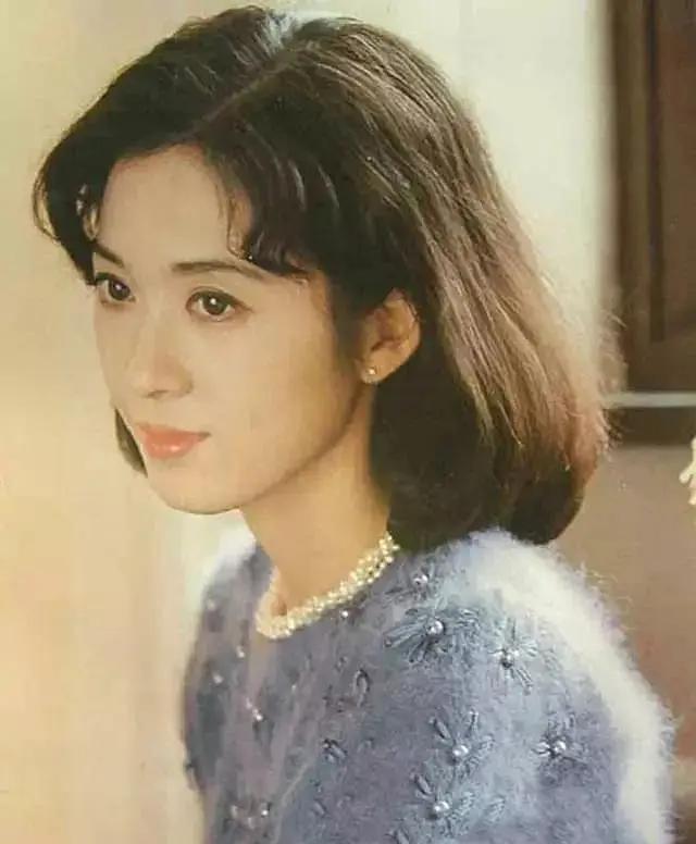 娱乐圈|出生在50年代的娱乐圈四大美女如今都成了花甲老人,谁才是最美