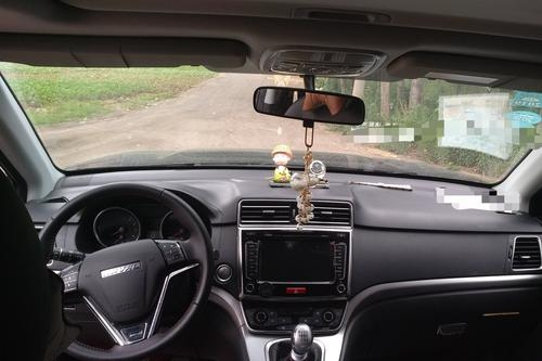 「吉利汽车」本人想买一辆落地七八万的车，帅气又省油的，有推荐吗？