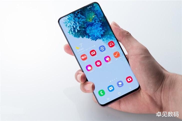 三星galaxy s10|8+128G从5999降至3899，安卓机皇还是没稳住！