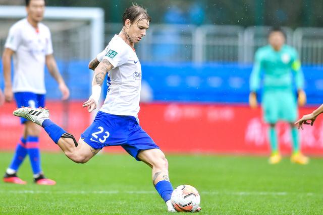 山东鲁能|一场2：0背后信息量极大，鲁能锁定前三，用好这条大鱼冠军可期