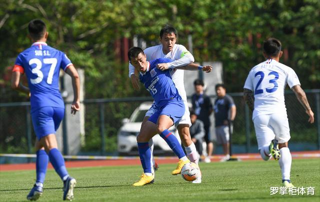 上海申花@王者归来！申花队内对抗赛又有新收获，饱受争议之人终于强势爆发