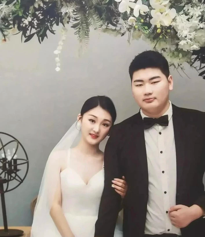 朱之文|地主家的傻儿子结婚了,地主没飘,邻居们却飘了