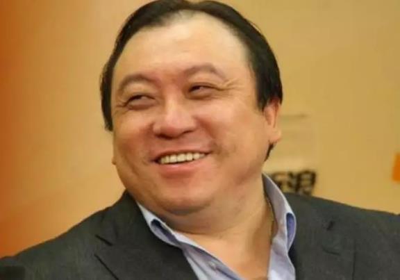 王晶■眼光如此毒辣的王晶老婆长什么样子 看到照片, 网友不输邱淑贞