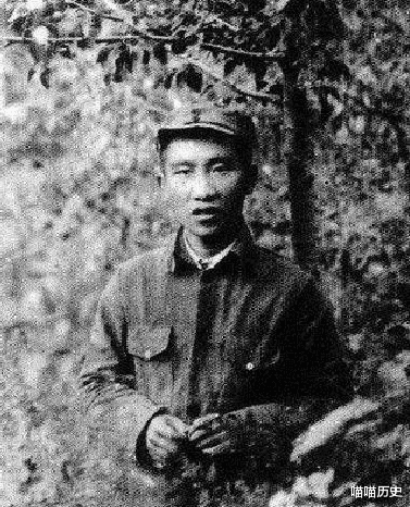 段苏权|1955年授衔仪式，台上他当众把肩章扯掉，下葬时不愿意穿军装