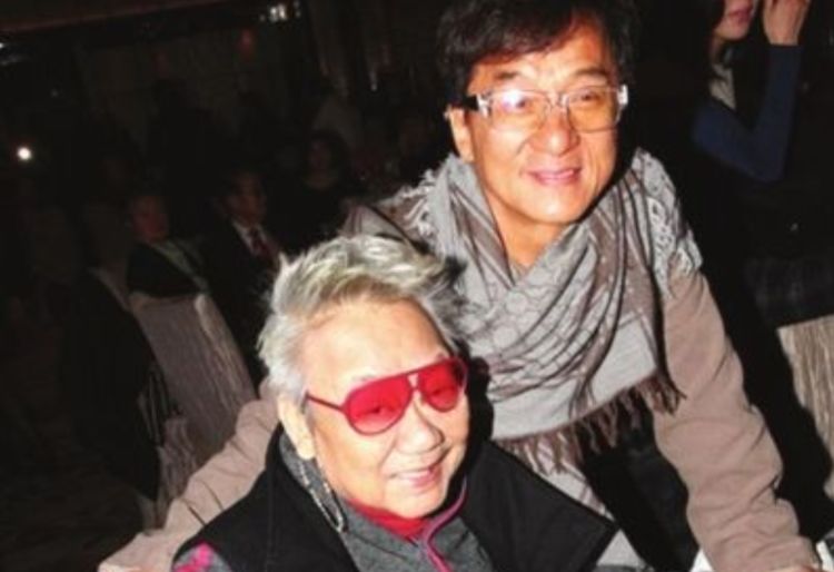 #成龙#捧红成龙刘德华，拿枪跟黑社会对干，一代“巨星推手”睡梦中离世