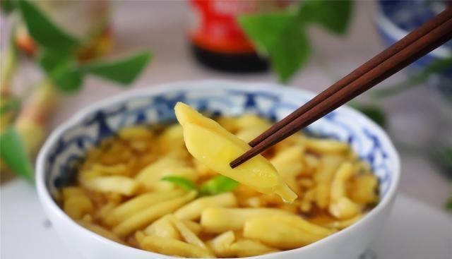 #扁豆#夏天最该吃的不是苦瓜，而是它，防暑祛湿又开胃，拌一拌就上桌