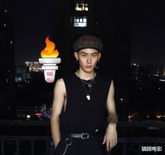 |24岁女偶像与交往7年男友分手,火速认爱新人却又要分手!