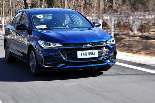 「科沃兹」又发狠的，科鲁泽轻混/新科沃兹1.3L上市 售价7.99万起！不香吗？