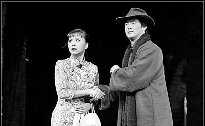 『王晓棠』1958年，王心刚和王晓棠两位传奇人物的故事，开始于八一制片厂