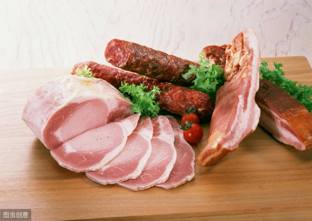 『肺癌』人过50岁，进入大病高发期，牢记：两种肉要少吃，1种肉可多吃