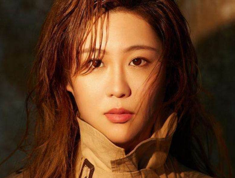 无人之岛|《无人之岛》：歌词看似积极却格外心酸，被称为听完易抑郁之歌