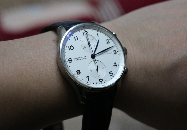 |35-45岁的男人选择什么样的手表比较合适？