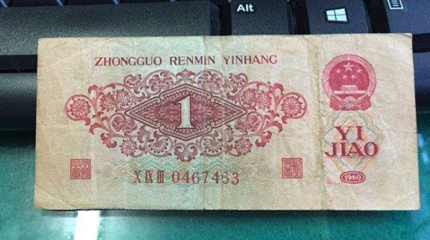 父亲去世,儿子收拾旧物发现“巨额”存折,银行:人死后自动失效
