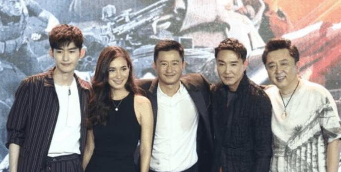 吴京|她片酬超过李连杰和成龙的总和，甚至走路都要钱，吴京说：请不起