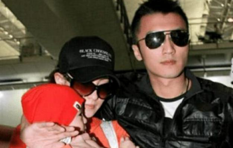 谢霆锋|谢霆锋当年带儿子做亲子鉴定，张柏芝伤心落泪，孩子生父水落石出