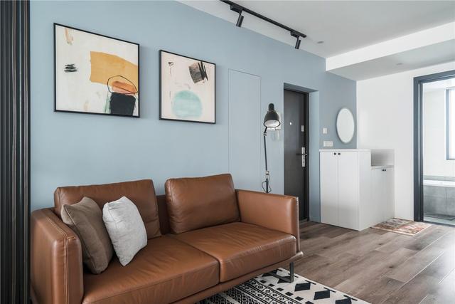 |上海夫妻50㎡的家，客厅坚持要电视墙，卫生间三分离，越住越顺心