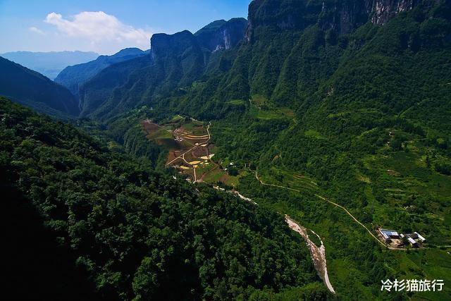 『旅行』如果一个人去旅行，我推荐您去这5个小众地方，全都美哭了！