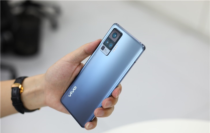「vivo x」vivoX50Pro真机亮相，颜值担当名不虚传，拍照有望全球第一