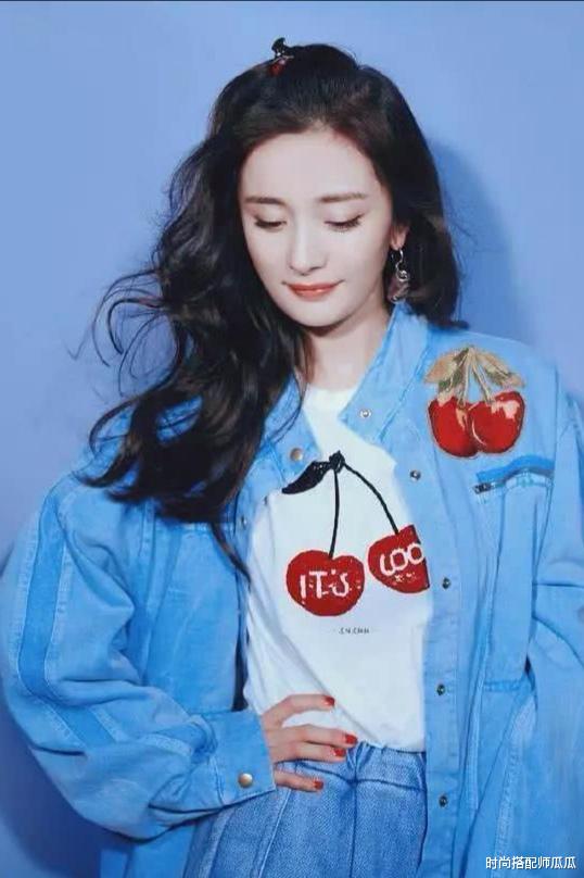 『发型』?女生不要总是披发，今年流行这3款“半扎发”，时髦显脸小有气质