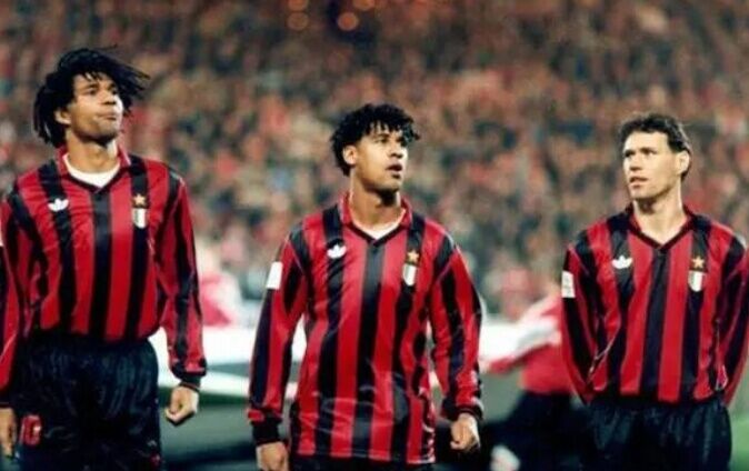 巴塞罗那|足坛5大三叉戟!巴西有3R组合,德国有三驾马车,荷兰有三剑客