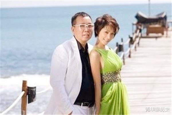 徐华凤|她用7年时间逼走原配，嫁入豪门仅3年，却长满肿瘤死在丈夫的怀里