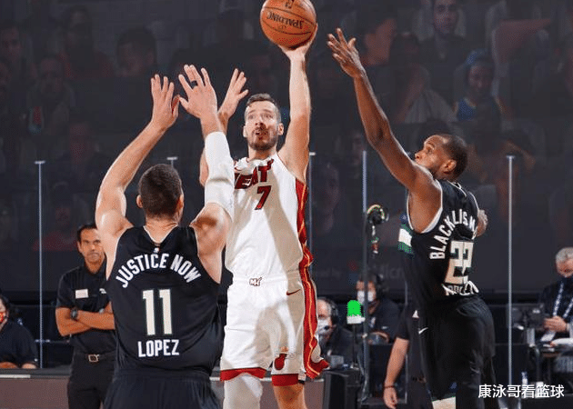 热火队|爆冷+绝杀！雄鹿又输球，字母哥再成第一罪人，湖人快船坐收渔利
