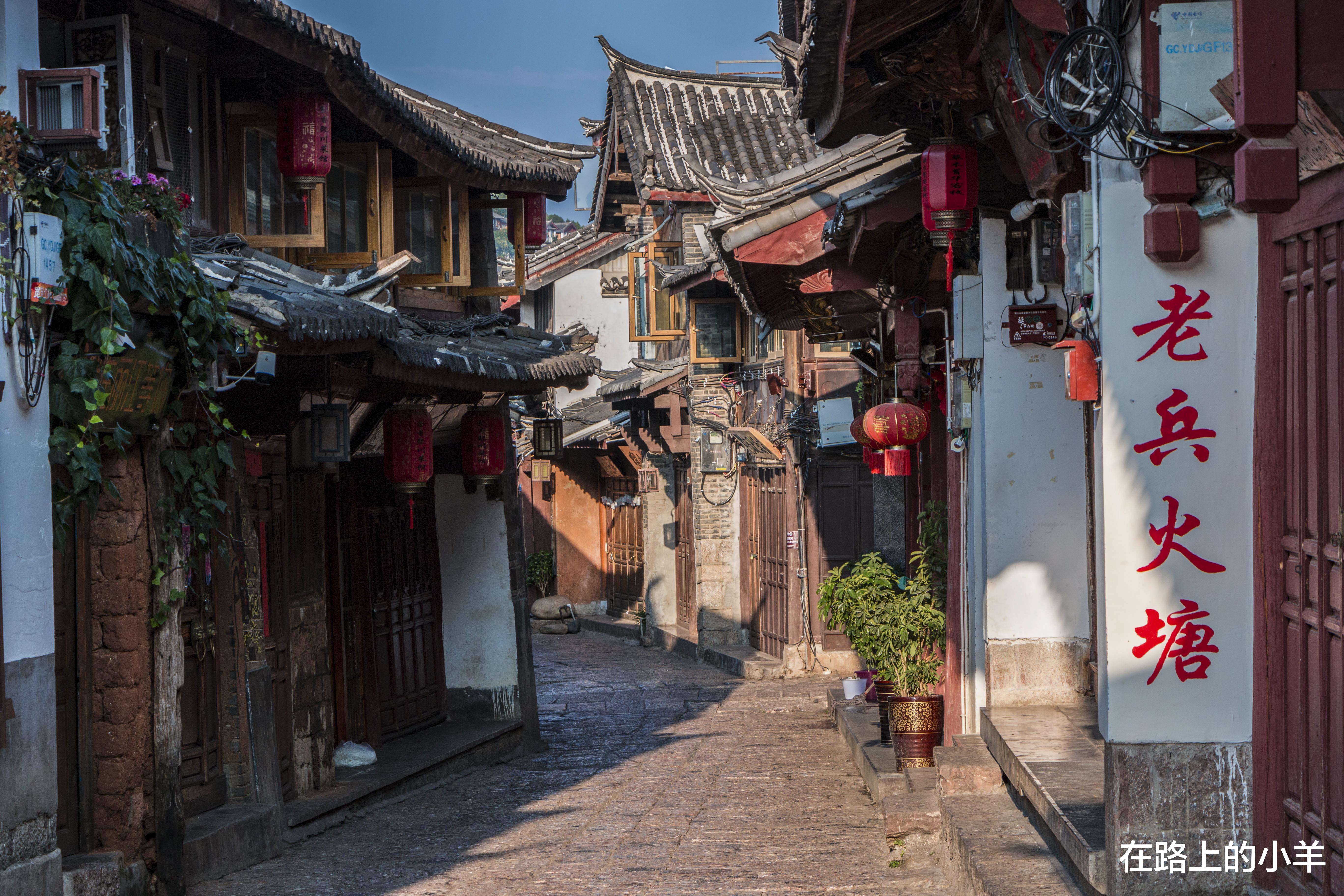 『丽江』五一长假的丽江，创下20年来最冷清纪录，街上的商家近半数未开门