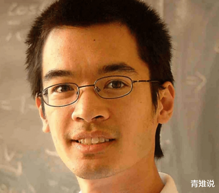 「数学」当年那个高考760分的8岁天才，智商排名在世界第二位，如今他发展如何？