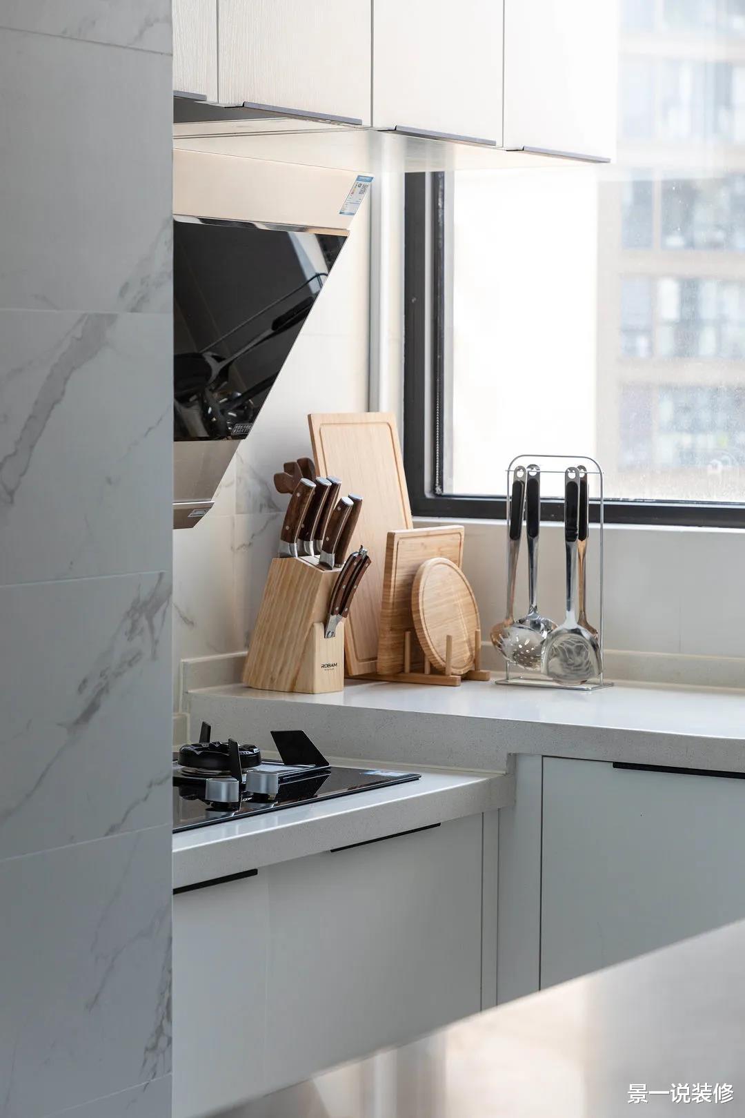 []这个设计太巧妙，80㎡小房子暴增40㎡，40万装修费，值了！