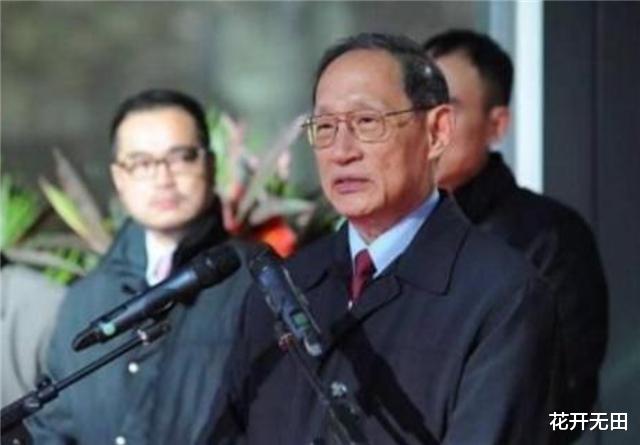 #身份证#毛人凤后人现状如何？长子富士康董事长，三子成著名爱国华侨