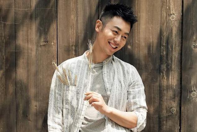 「朱亚文」和9年初恋分手,为何朱亚文转身就娶陈思诚前女友,还5年生两胎?