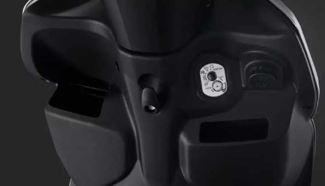 本田|1.18万五羊本田代步踏板，ESP发动机+FI电喷，双油门线配平衡双刹