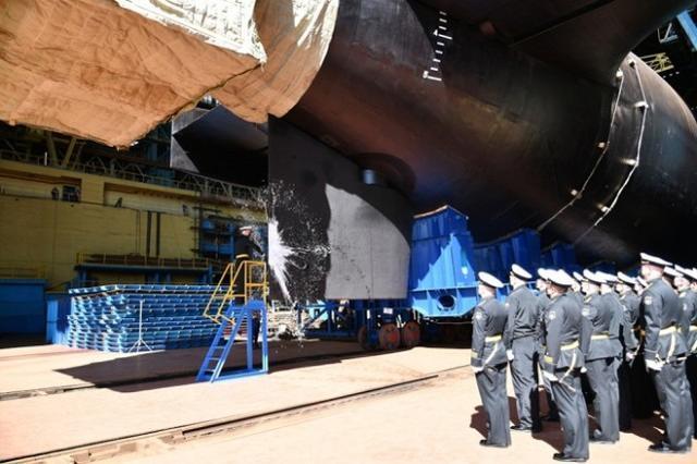 核潜艇|新型核潜艇横空出世，7600万吨核弹射程15000公里，白宫如临大敌