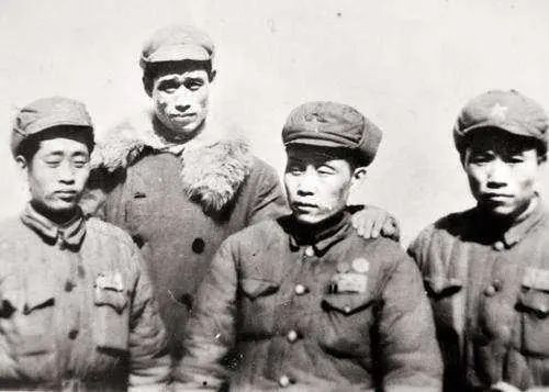 毛岸英|“你牺牲了一个儿子，我也牺牲了一个”