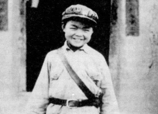 张国焘|他是最小红军战士，7岁参军9岁长征，舅舅是开国元帅，现仍健在