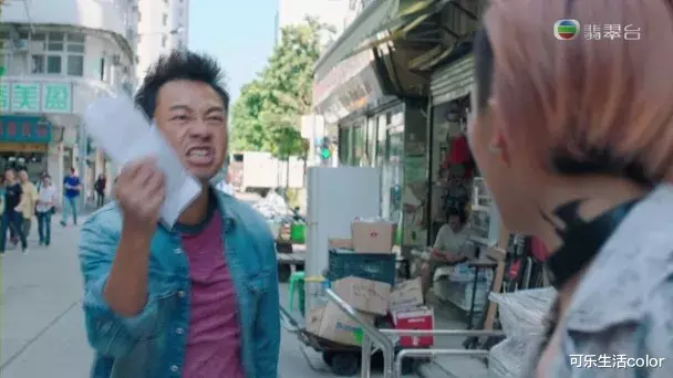 龚嘉欣|龚嘉欣铲青黑化！让黎耀祥一手掌握？她凭这套剧拿视后吗？？？