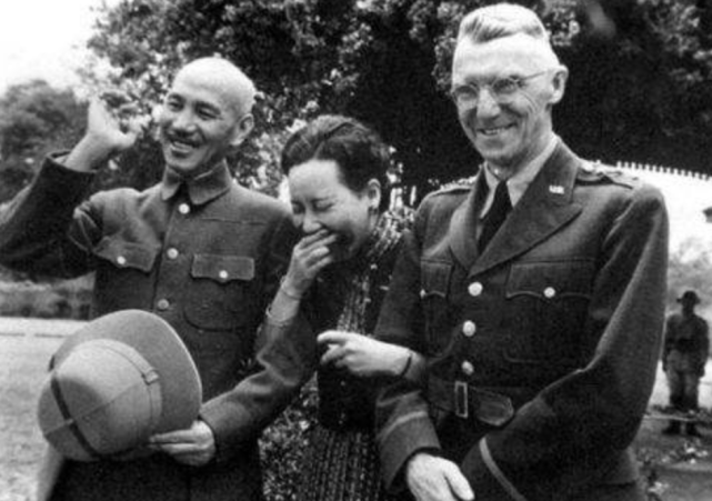 『贺铸』宋美龄晚年为何不回台湾?原来蒋经国说了三句话,一句比一句伤人