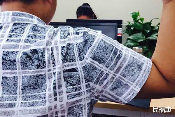 按摩|肾功能“烂”的男性，身体几处会大量出汗，若不占，表明肾还不错