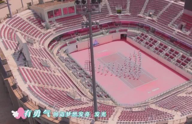 张艺凡▲创3录制主题曲就是变相淘汰?张艺凡学习杨超越挺进前七,她凭实力拿第一