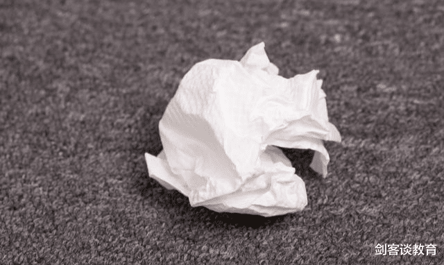 作文■疑因作文传递“负能量”被批，小学生坠楼，这篇作文到底怎么样？