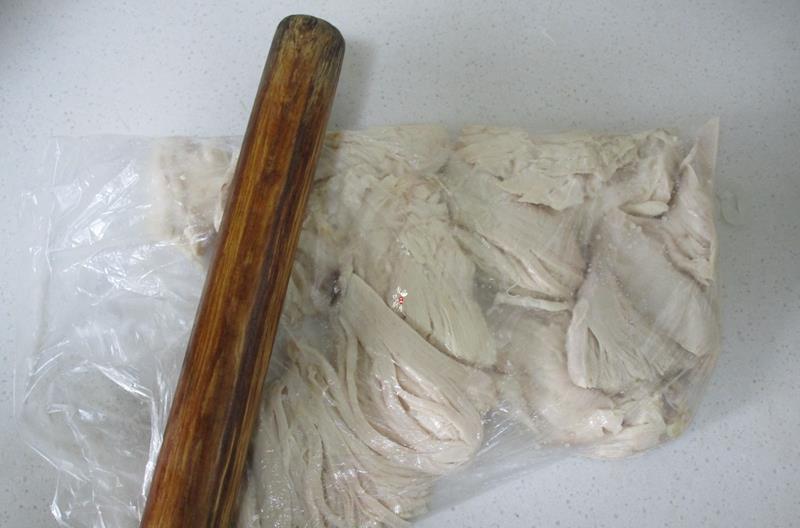 「洋葱」洋葱跟这菜是绝配，焖一焖就好，清除体内垃圾，好吃不长肉