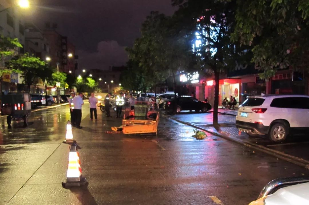 宁波■雨衣“杀手”再现！遮风挡雨的雨衣，竟成了夺命的“凶器”！