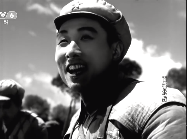 南征北战|《南征北战》故事，拍电影用真枪真子弹，经典台词比比皆是