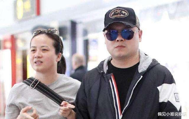德云社岳云鹏妻子现身医院,剃光头吓坏网友,连师爷谢金都惊动了