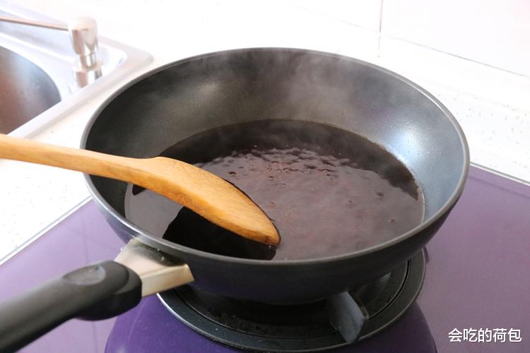 莲子▲吃了60年才知道，夏天常吃点“它”，补血又养心，简单零失败