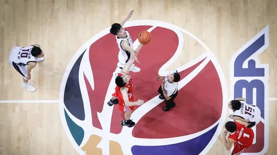 「张庆鹏」重磅！CBA重启时间已定！也传出坏消息！中国第一控卫将要退役