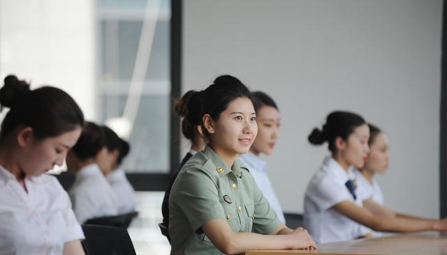 文职■多地发布通知:这两个“铁饭碗”正式开始报名,毕业生不要错过!