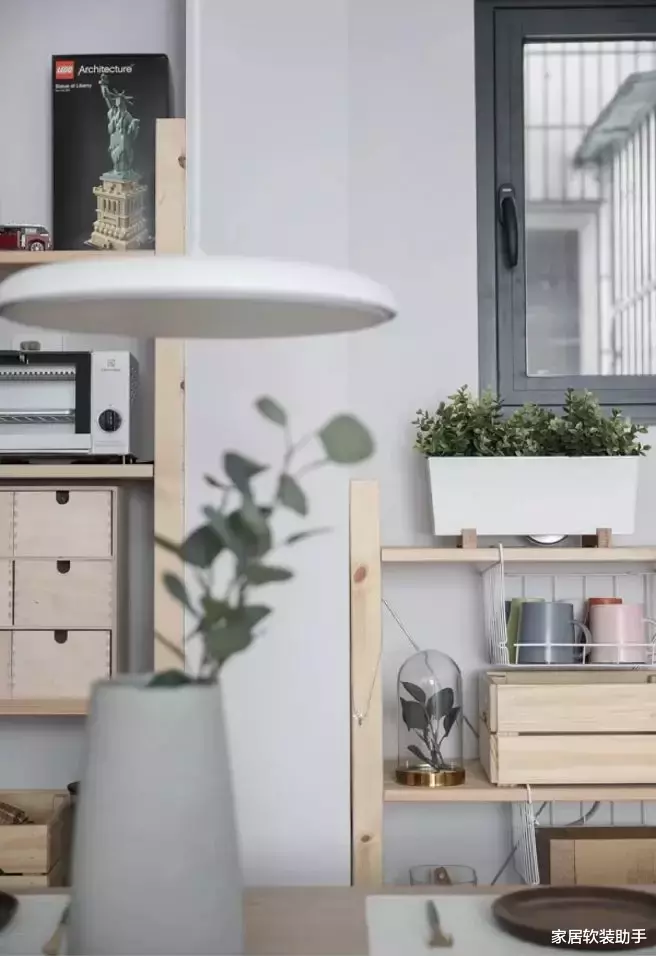 『』76㎡简约风，客厅定制榻榻米+电视收纳柜，实用又大方，聪明极了！