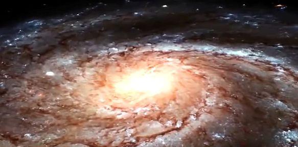 外星人绑架■美国伐木工自称被外星人绑架,和对方打架后被送回地球,还获奖金